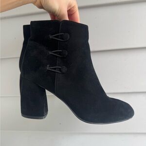 Elegant Black Suede Ankle Boots